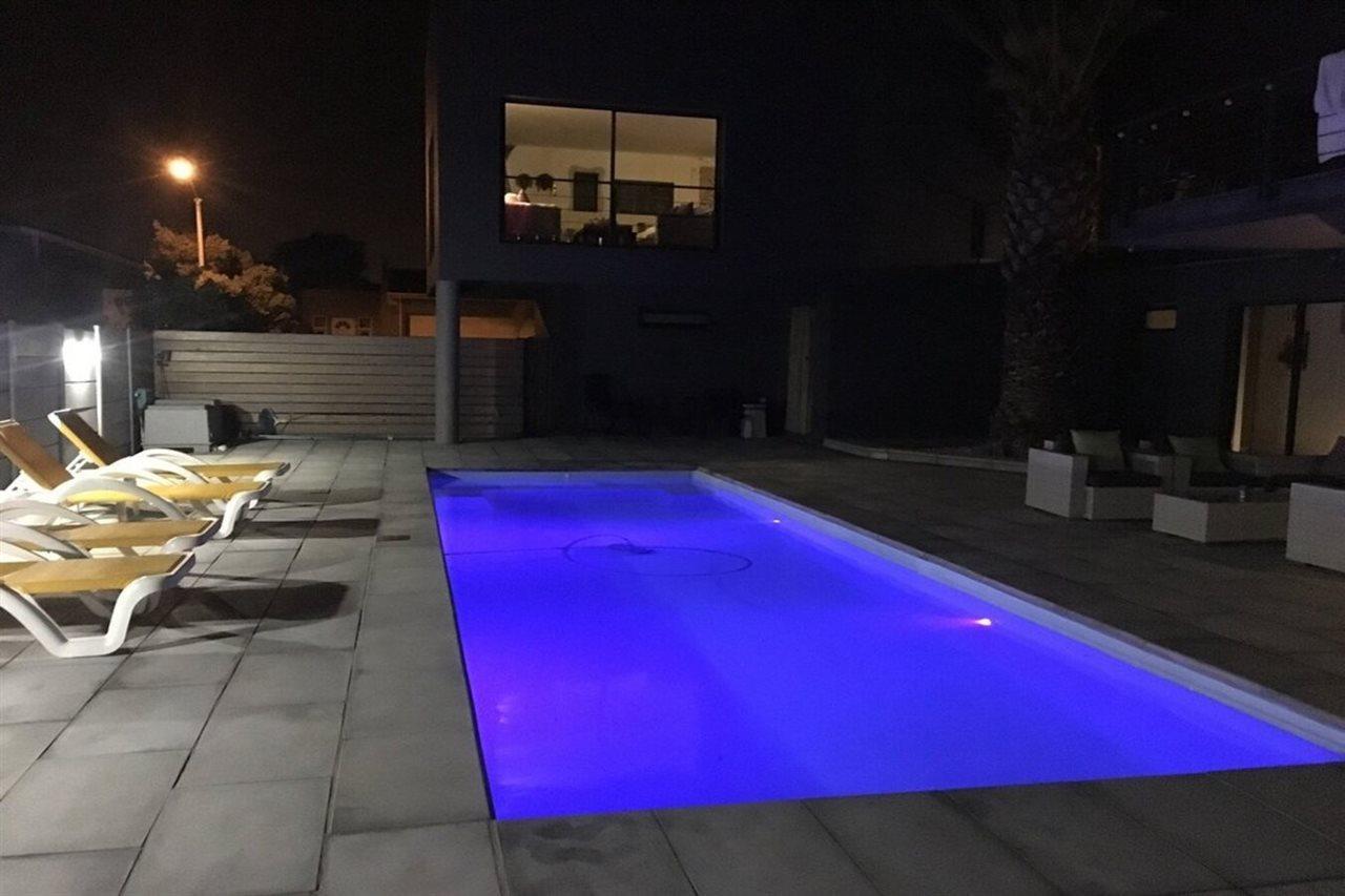 Capetown 4U Guesthouse Bloubergstrand Buitenkant foto