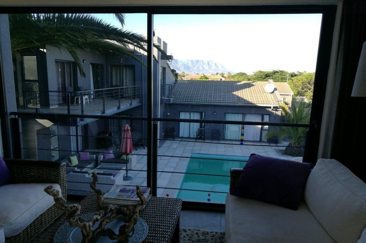 Capetown 4U Guesthouse Bloubergstrand Buitenkant foto
