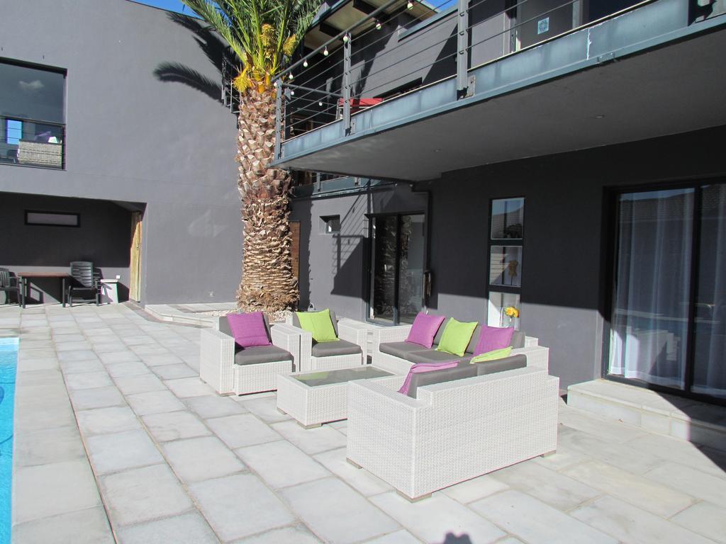 Capetown 4U Guesthouse Bloubergstrand Buitenkant foto