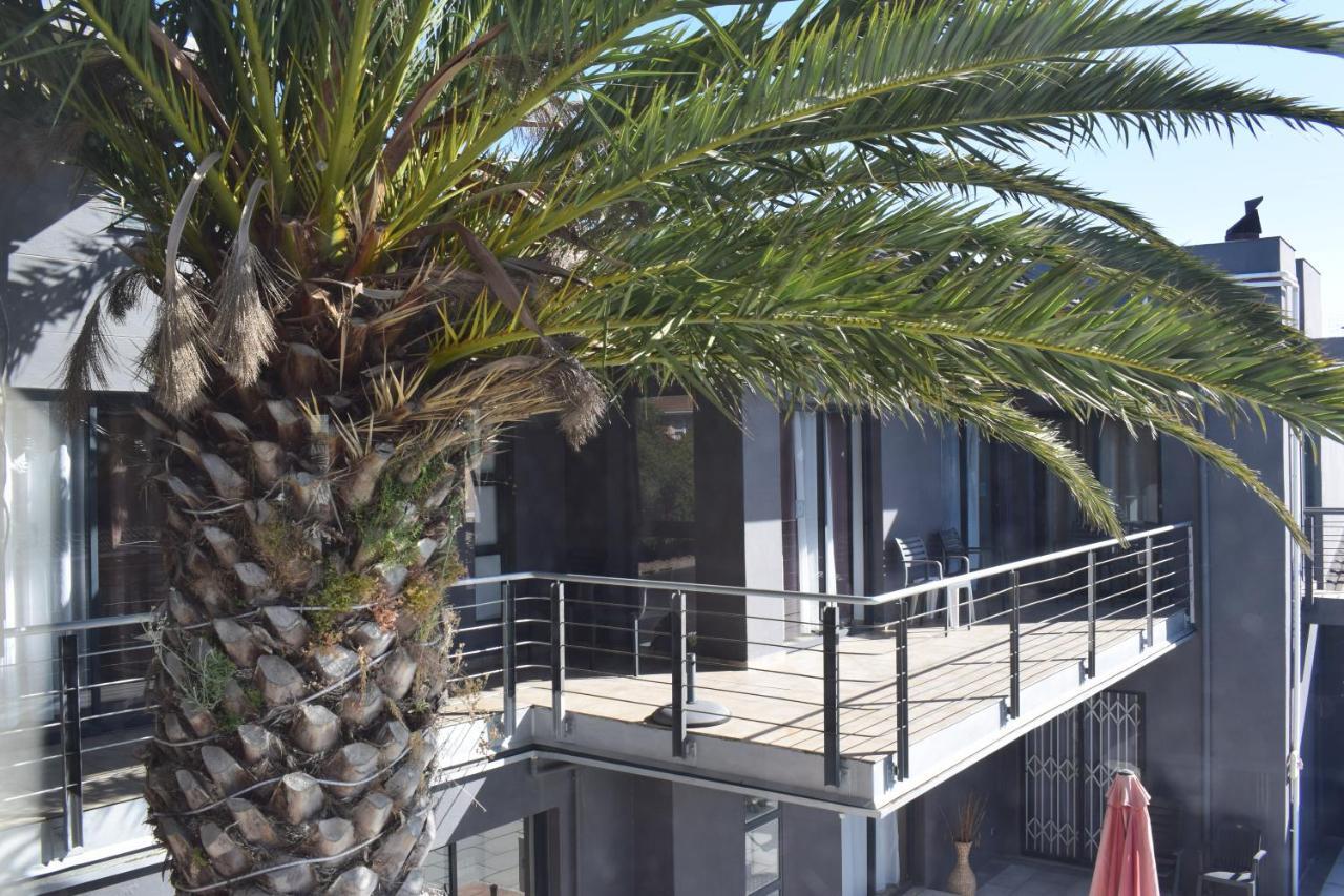 Capetown 4U Guesthouse Bloubergstrand Buitenkant foto